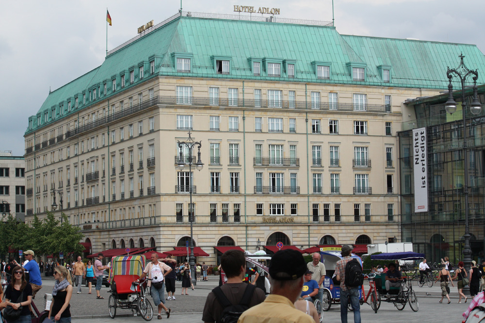 Berlins Pladser - pariwe Platz (Hotel Adlon)