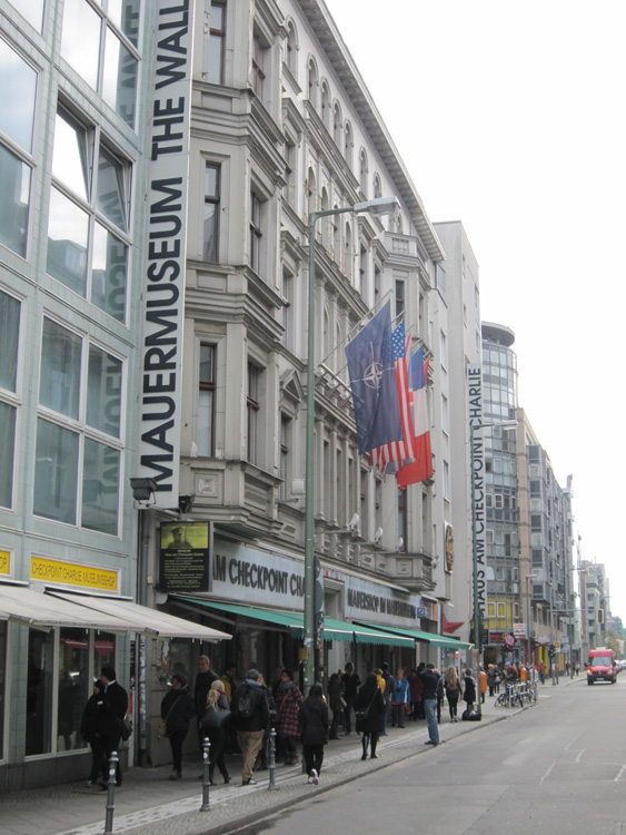 Checkpoint Charlie Museum Berlin - Spændende museum fra Berliner murens tid